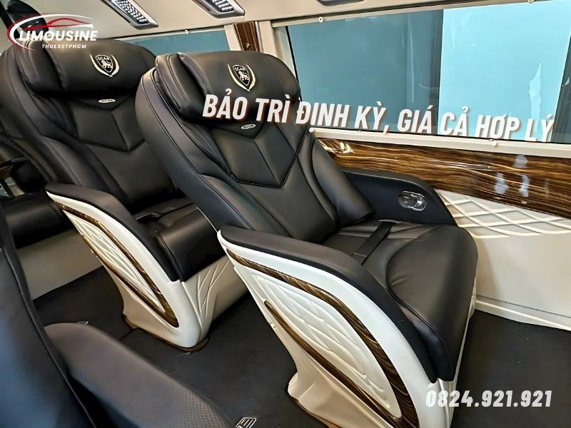 thuê xe limousine 9 chỗ tại đức huệ