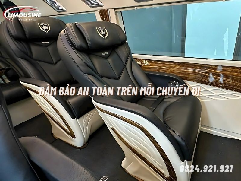 thuê xe limousine 9 chỗ tại quận 5