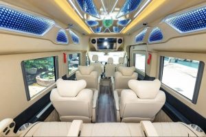 Thuê xe Limousine 7 chỗ đi tỉnh thoải mái cho chuyến đi xa 4 Những tiêu chí khi lựa chọn đơn vị thuê xe Limousine 7 chỗ uy tín